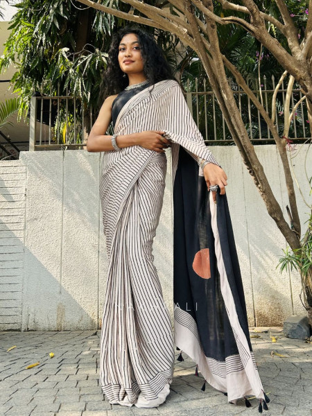 Divya Cream Modal Stripe Printed Saree Collection