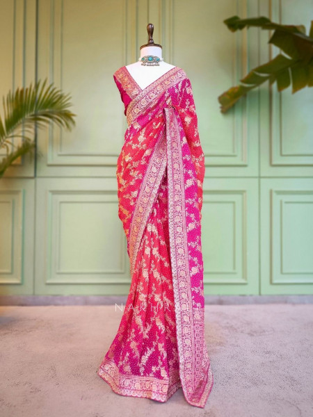 Sutra Magenta Bandhani Saree With Running Blouse Piece