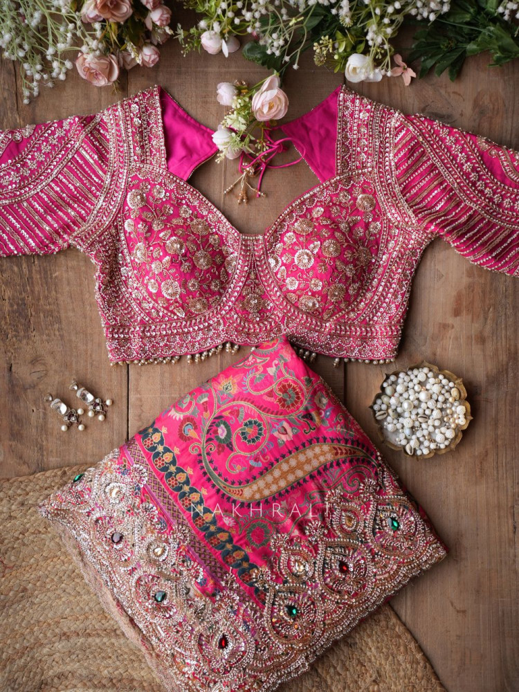 Image of Zafran Mahal Magenta Silk Saree with Kashmiri Paisley Print