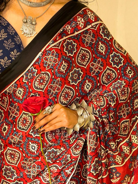 Rudira Maroon Modal Saree with Mirror Work Pallu