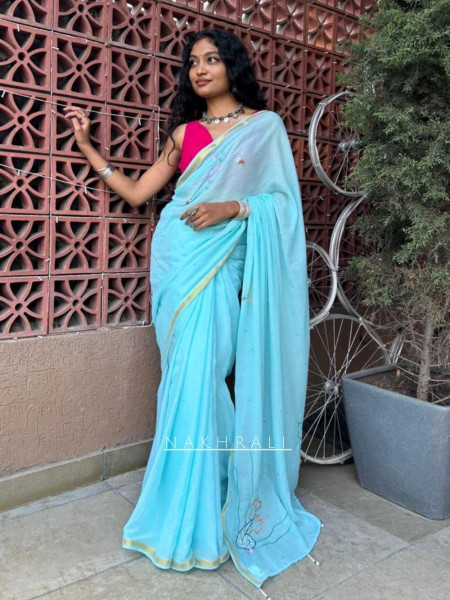 Ocean Muse Firozi Mull Cotton Saree with Thread Embroidery
