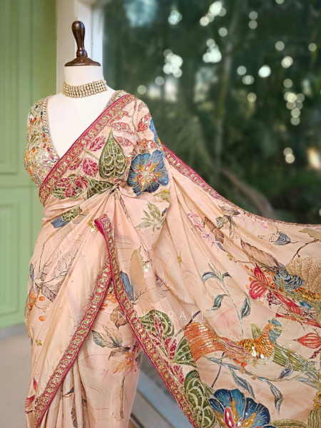 Lycoris Peach Silk Saree with Mirror & Thread Work