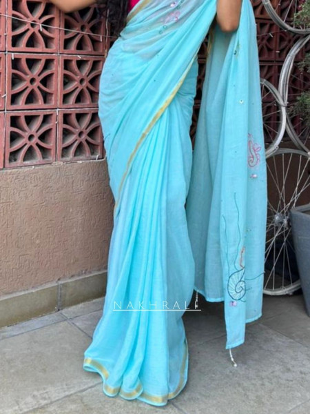 Ocean Muse Firozi Mull Cotton Saree with Thread Embroidery