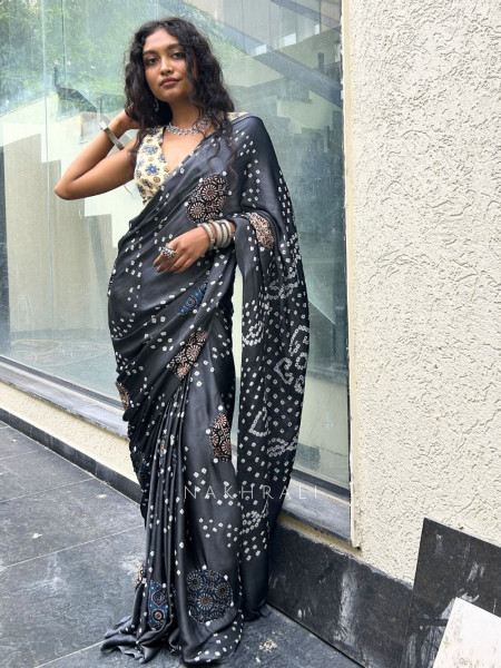 Manjari Grey Bandhej Saree with Running Blouse Piece