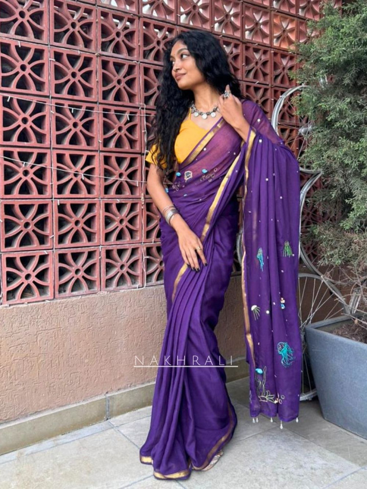 Image of Ocean Muse Purple Mull Cotton Saree with Thread Embroidery