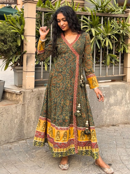 Taarika Green Angrakha Kurta with Ethnic Print