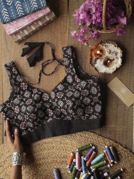 Chai Gupshup Blouse