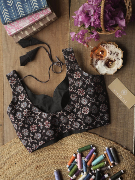 Chai Gupshup Blouse