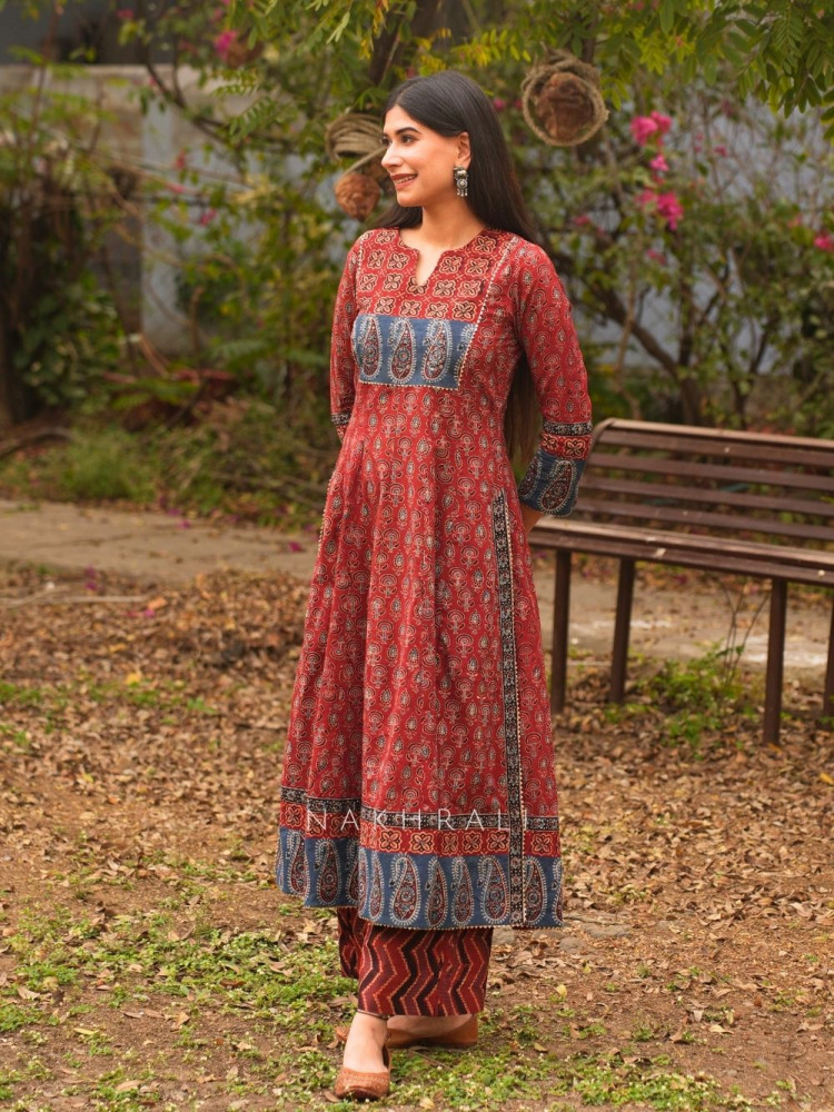 Image of Feroz Maroon Cotton Flared Kurta