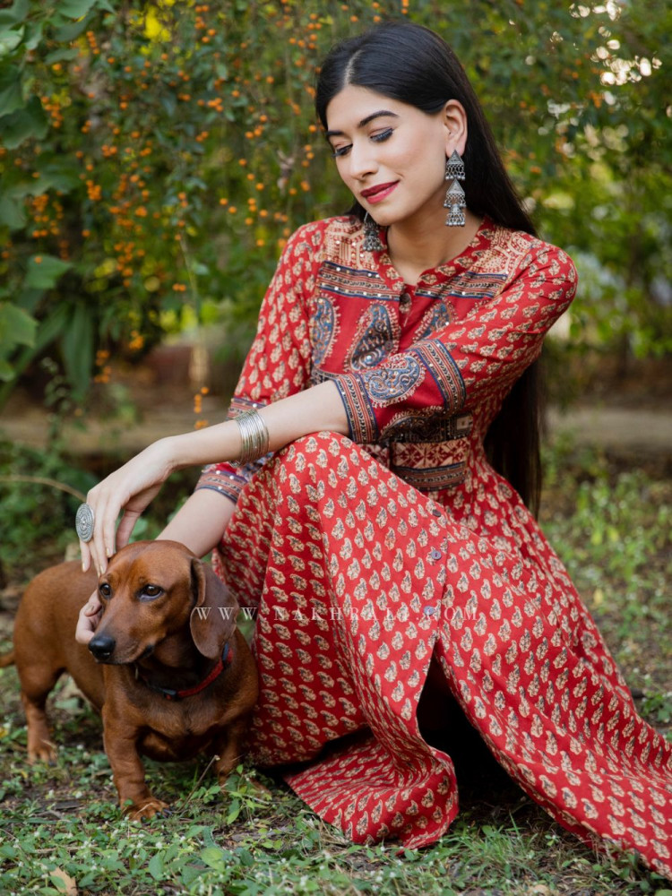 Image of Red Handblock Printed Kurta with Standing Collars and Pockets
