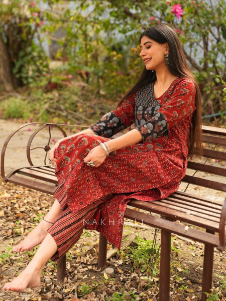 Rozana Red Cotton Kurta with Patch Work