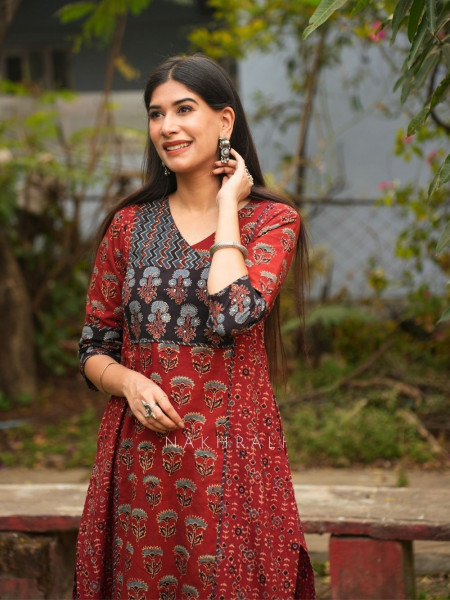 Rozana Red Cotton Kurta with Patch Work