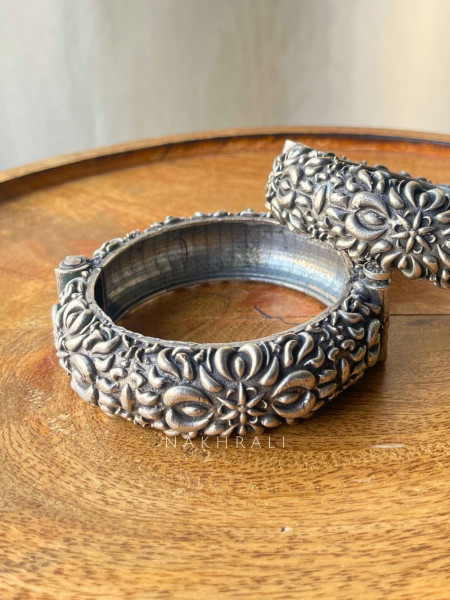Old Rose Bangle