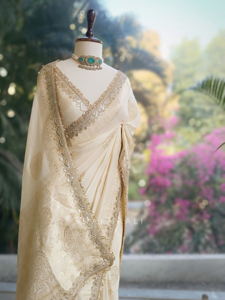 Ivory Heritage Zari Border Woven Saree