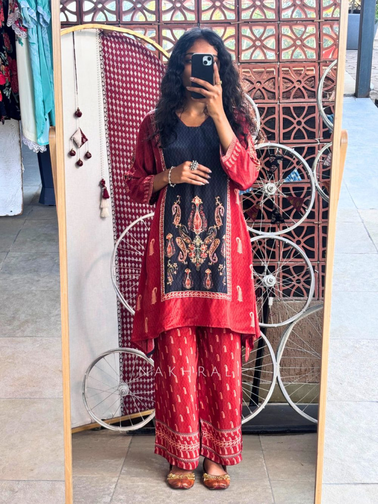 Image of Ruhani Maroon Printed Co-ord Set