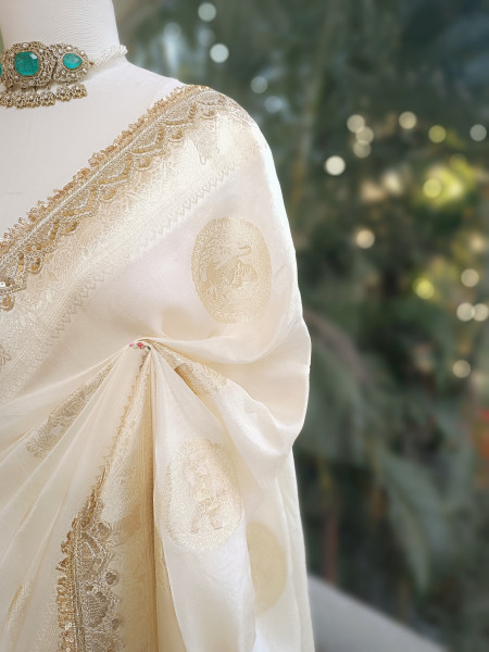 Ivory Heritage Zari Border Woven Saree