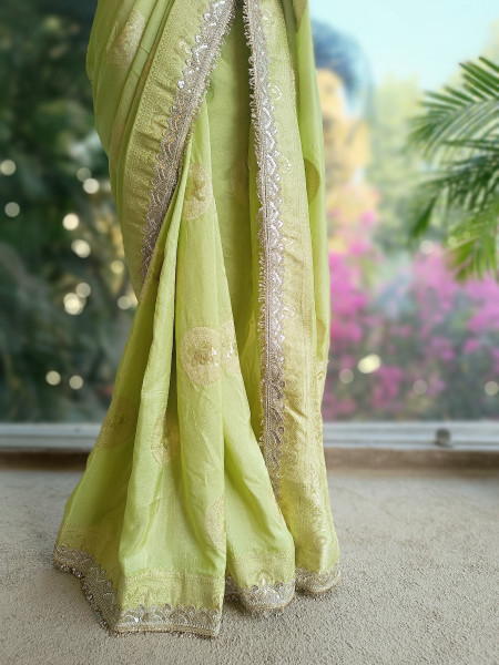 Light Green Heritage Zari Border Woven Saree