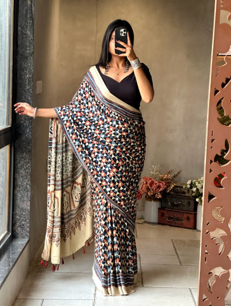 RangRekha Multicolor Modal Saree with Printed Design