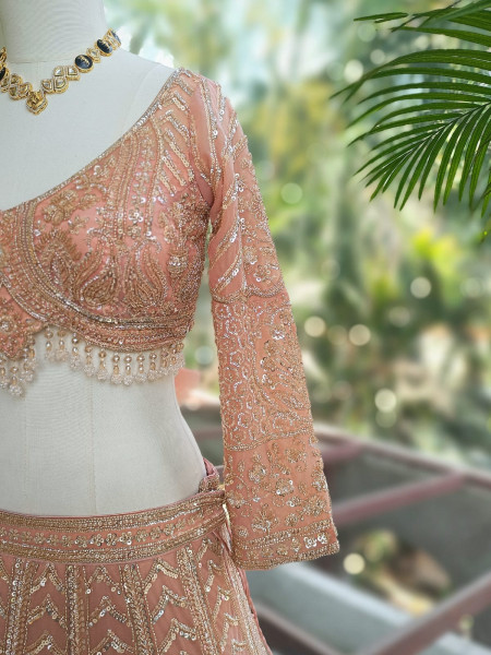 Zeenoora Pink Lehenga Set with Embroidery, Beads & Sequin Work