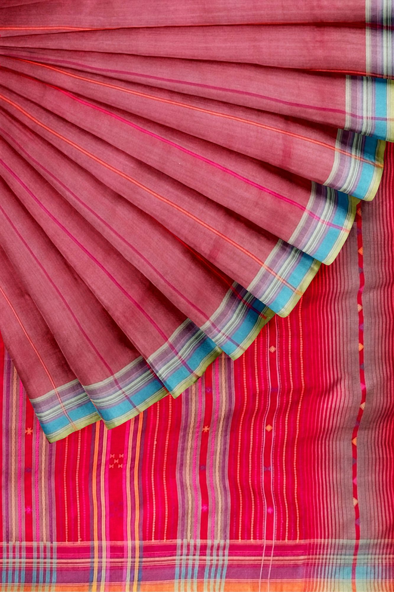 Handloom Woven Bhujodi Kutch Cotton Saree with Tassels