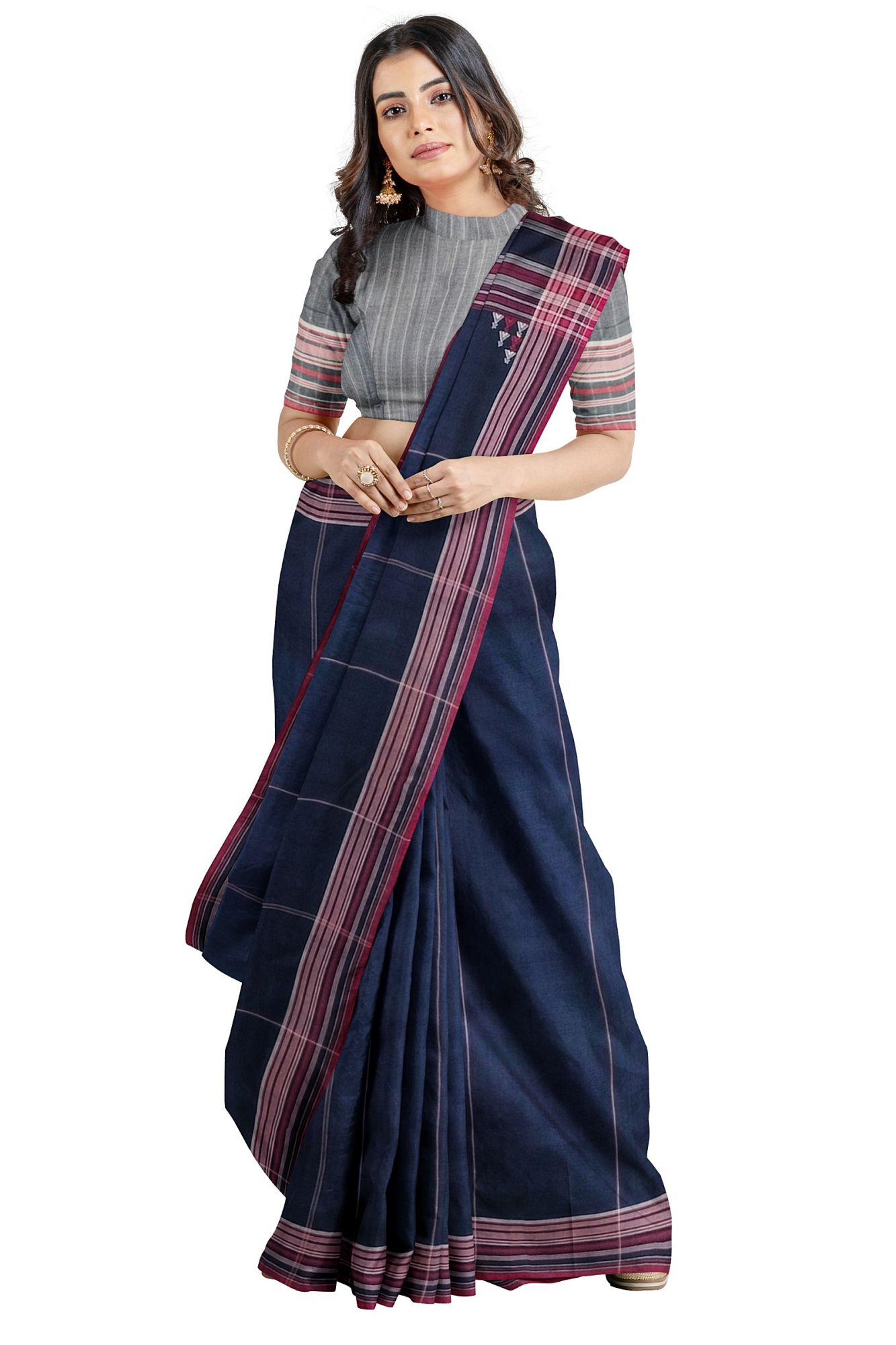 Handloom Woven Bhujodi Kutch Cotton saree with Tassels