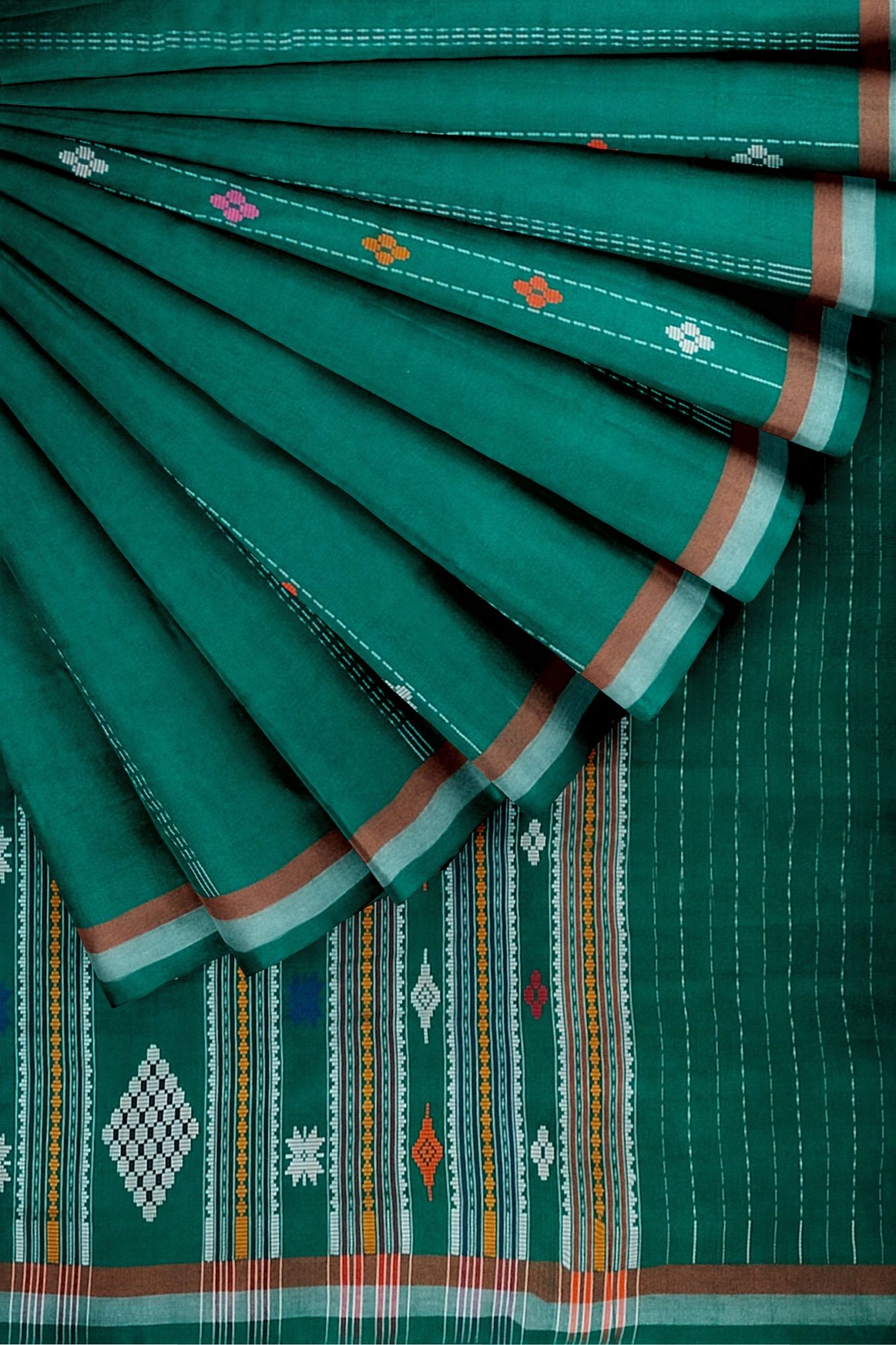 Green Dhalapathara Handloom Cotton Saree