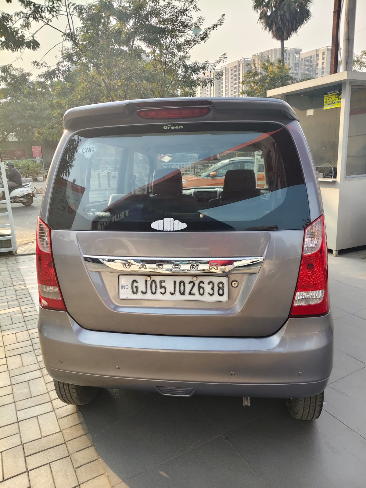 Maruti Suzuki WAGONR LXU