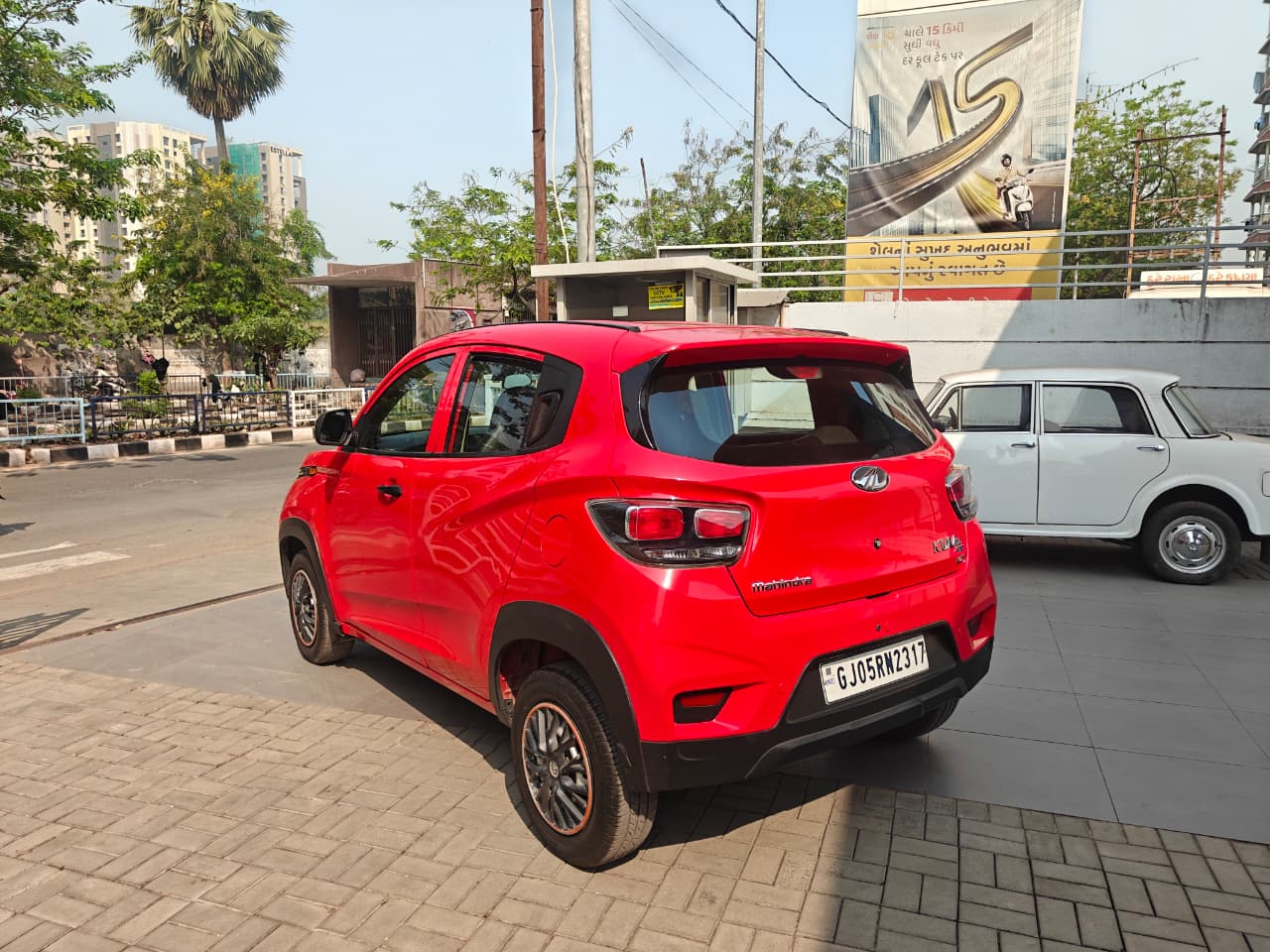 Mahindra KUV100 Nxt k2
