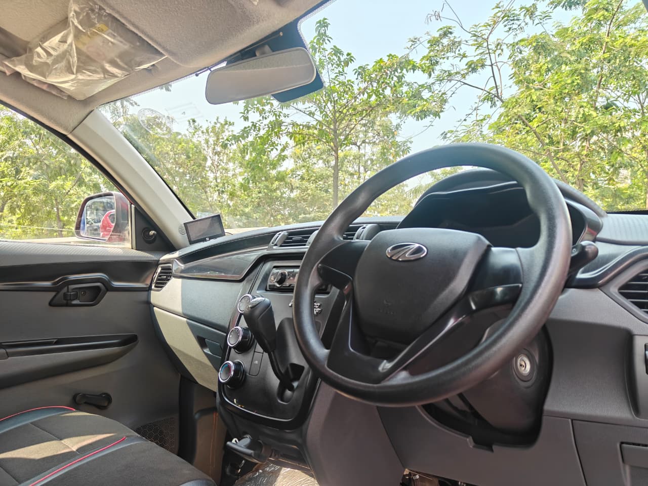 Mahindra KUV100 Nxt k2