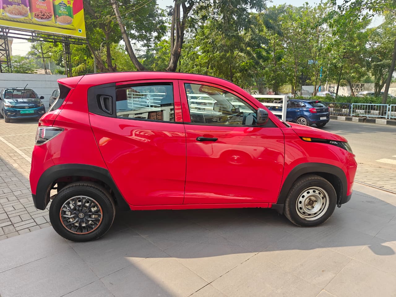 Mahindra KUV100 Nxt k2