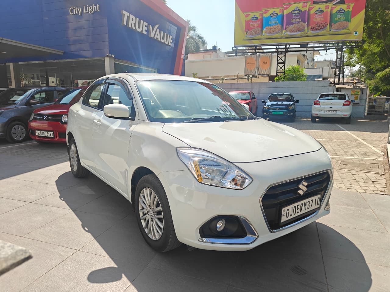 Maruti Suzuki Dzire Zxi