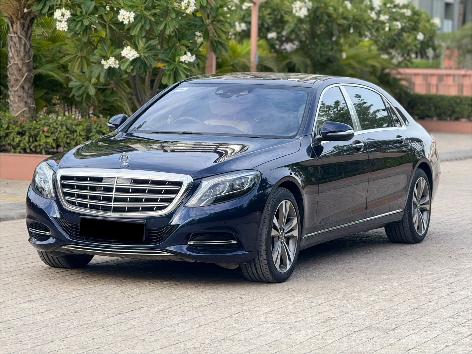 MERCEDES BENZ S-CLASS MAYBACK