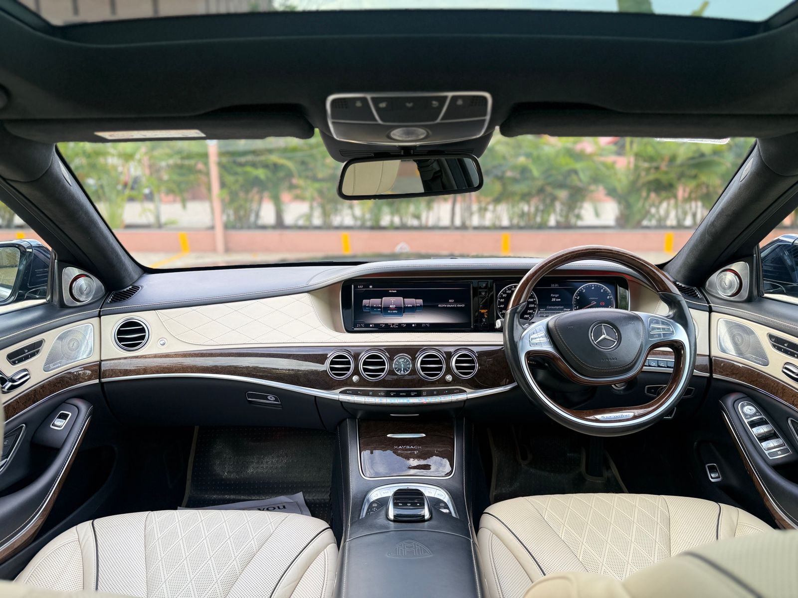 MERCEDES BENZ S-CLASS MAYBACK
