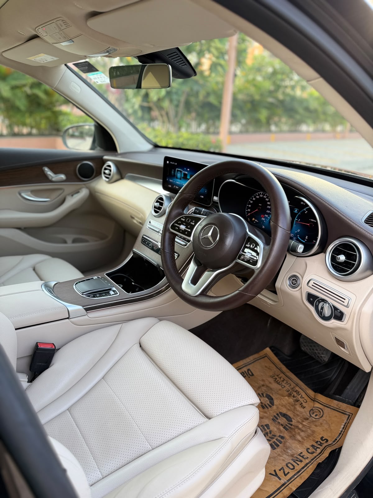 MERCEDES BENZ GLC 220d
