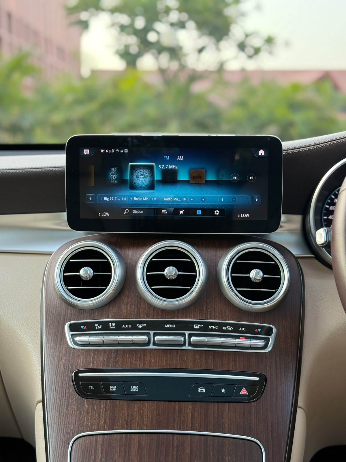 MERCEDES BENZ GLC 220d