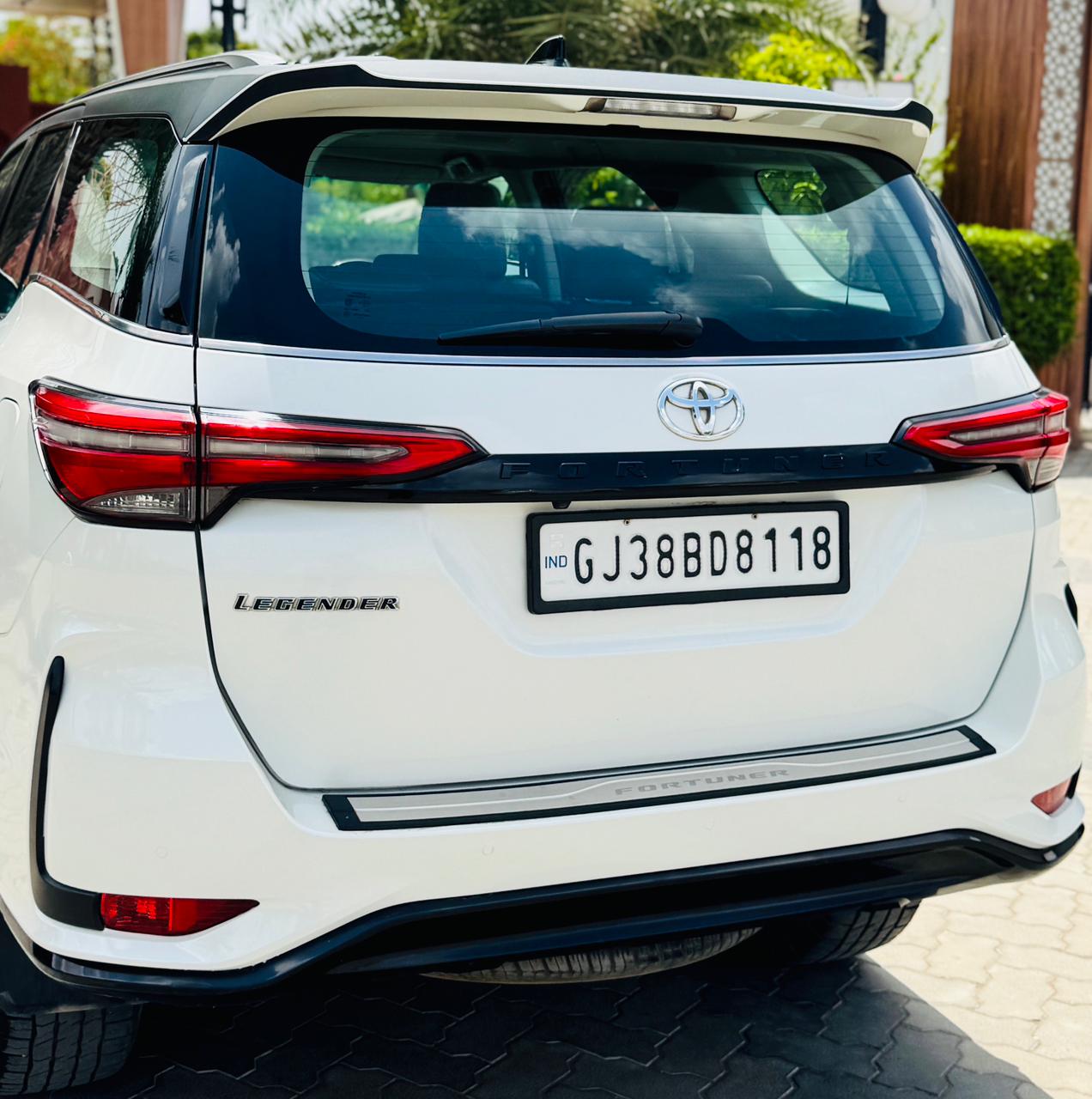 TOYOTA FORTUNER LEGENDER