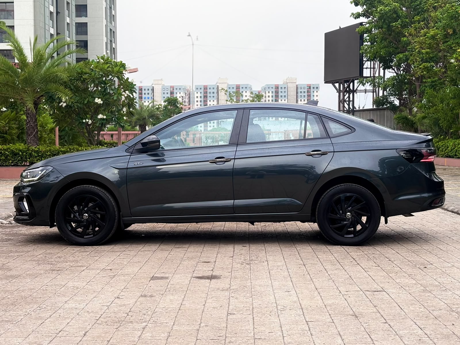 Volkswagen Virtus GT Line 10 AT