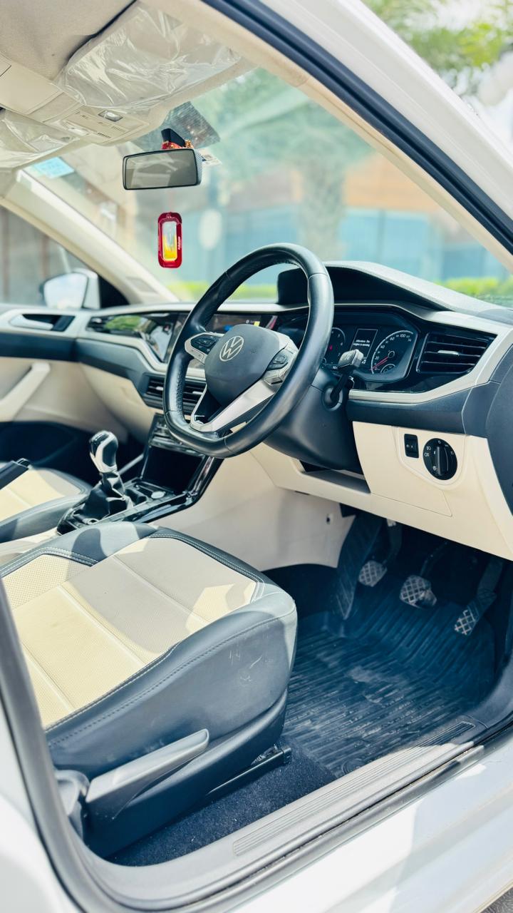 Volkswagen Virtus 10 Highline MT