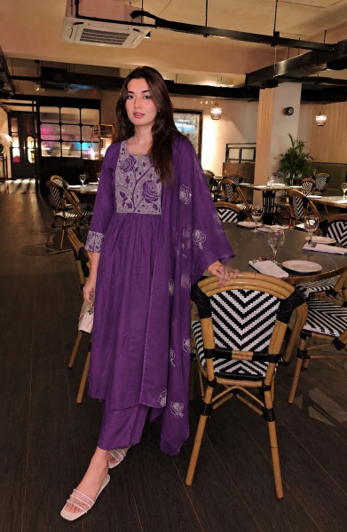 Pure cotton rose Kantha stitch kurta set