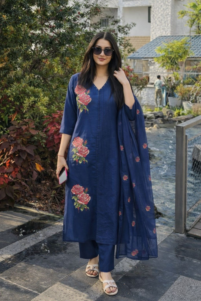 Image of Pure cotton cross stitch kurta set