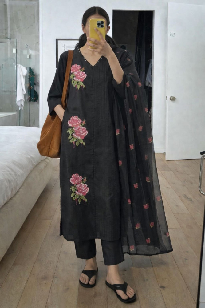 Image of Pure cotton cross stitch kurta set