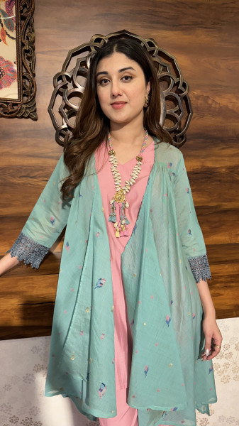 Pure Jamdani Coordinated set with neckpiece