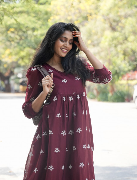 Mul cotton embroidered Dress with pockets