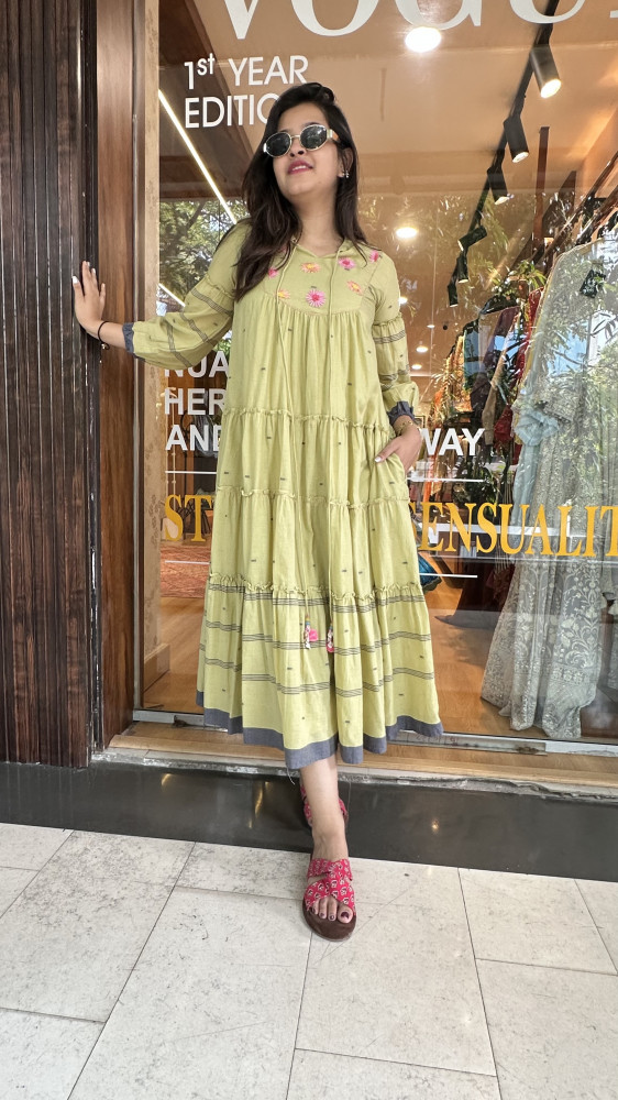 Image of Mul Cotton Jamdani dress with pockets