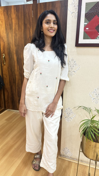 Pure cotton hand embroidered co- ord