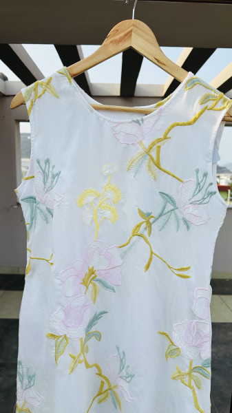 Cotton viscose front and back embroidered dress with additional 3/4 sleeves