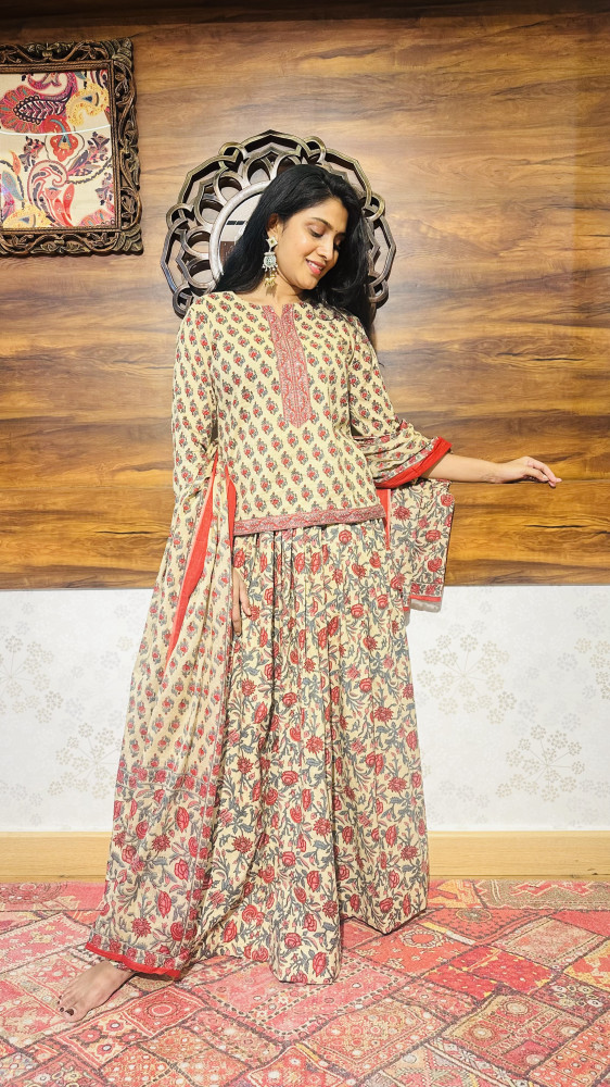 Image of Cotton Kalamkari skirt paired with tunic