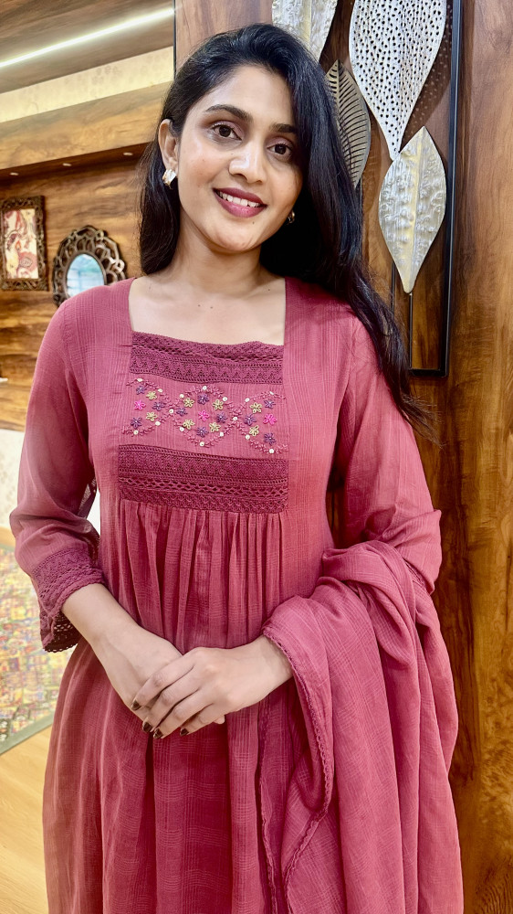 Image of Pure Mul cotton embroidered and laced kurta paired straight pants and dupatta