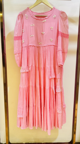 Mul crushed cotton embroidered Dress with French lace and attached lining