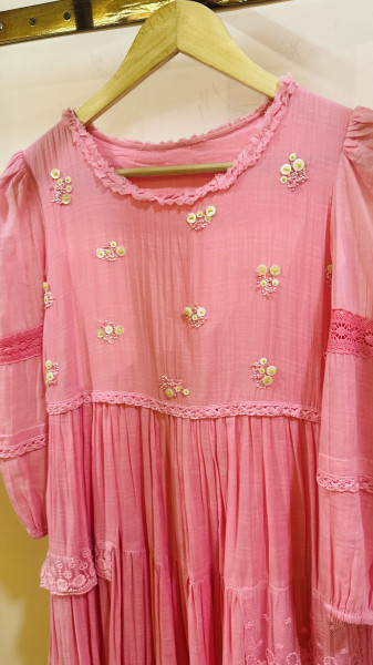 Mul crushed cotton embroidered Dress with French lace and attached lining
